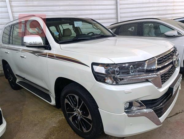 Toyota for sale in Iraq